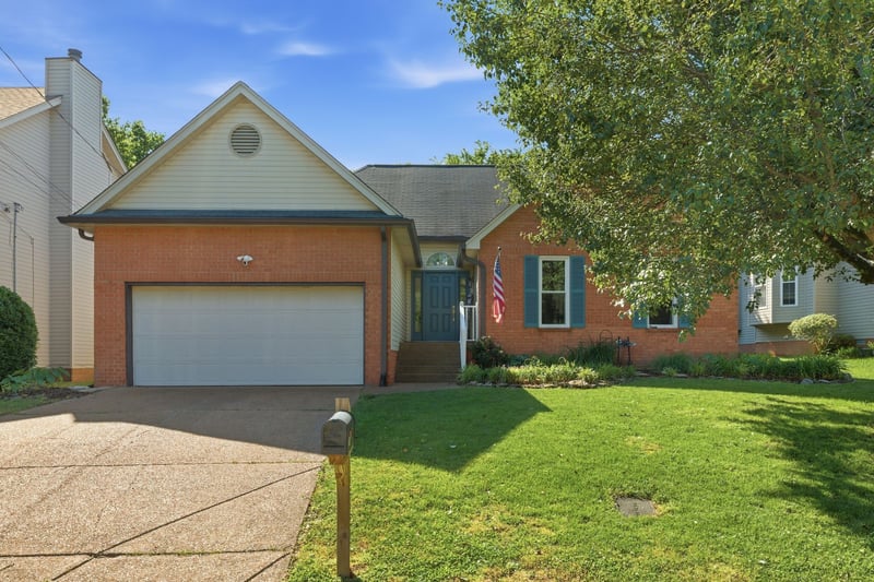 2721 Call Hill Rd, Nashville, TN 37211
