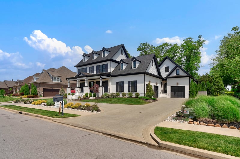 1483 Boardwalk Pl, Gallatin, TN 37066