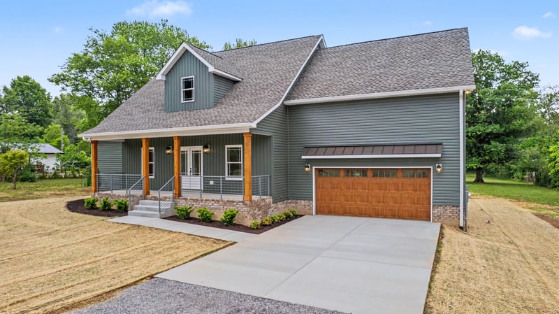5045 Hyde Rd, Springfield, TN 37172