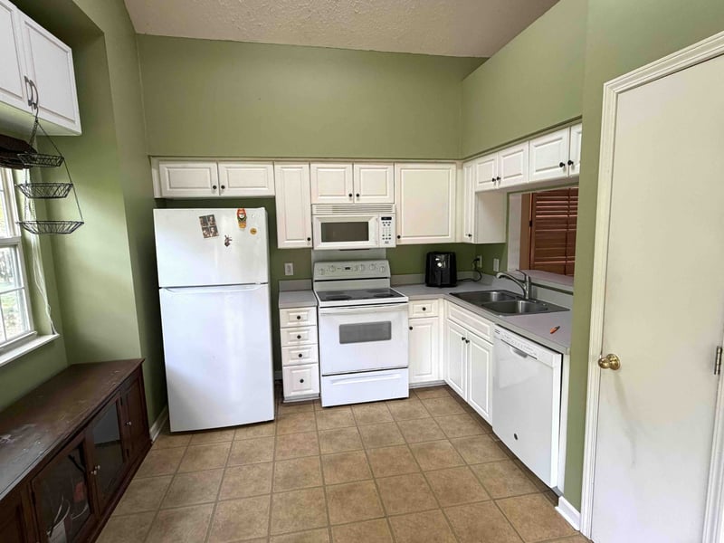 4208 Chesney Glen Dr, Hermitage, TN 37076