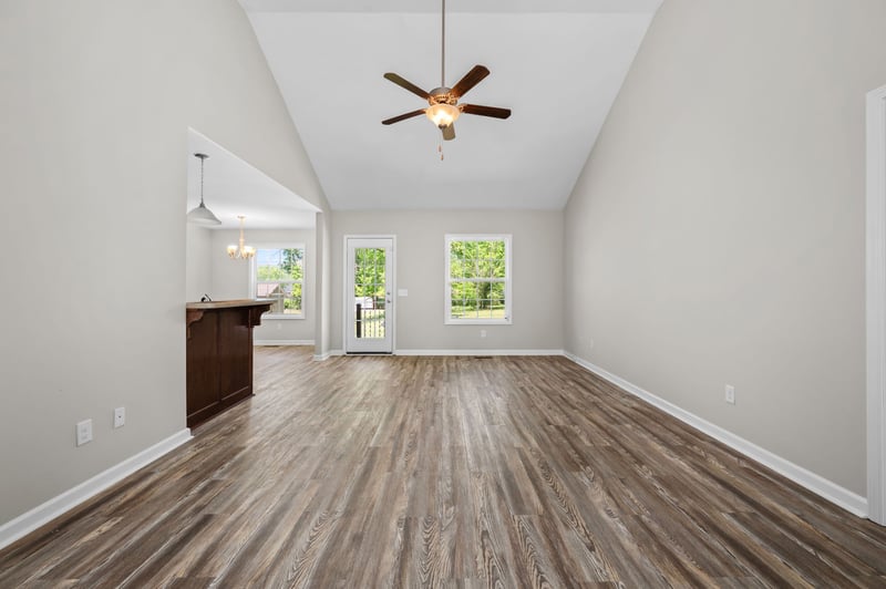 255 Walnut St, Greenbrier, TN 37073