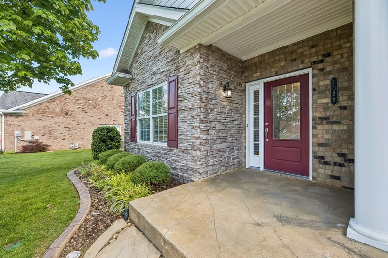 1098 Misty Morn Cir, Spring Hill, TN 37174