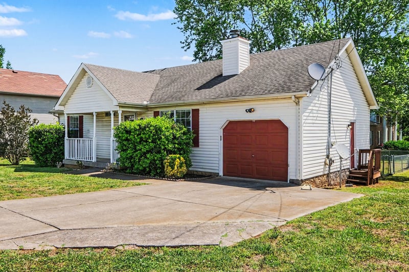 5308 Flagstone Dr, Antioch, TN 37013