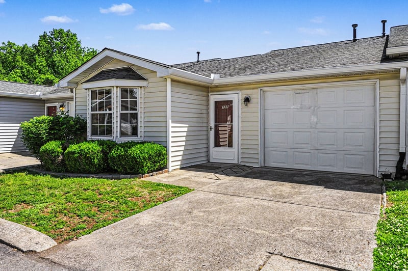 122 Pepper Grove Dr, Springfield, TN 37172