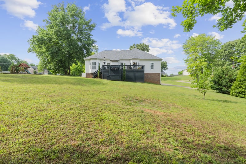 202 Contrary Rd, Burns, TN 37029