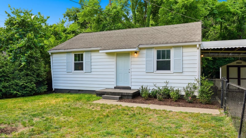 5803 Couch Dr, Nashville, TN 37209