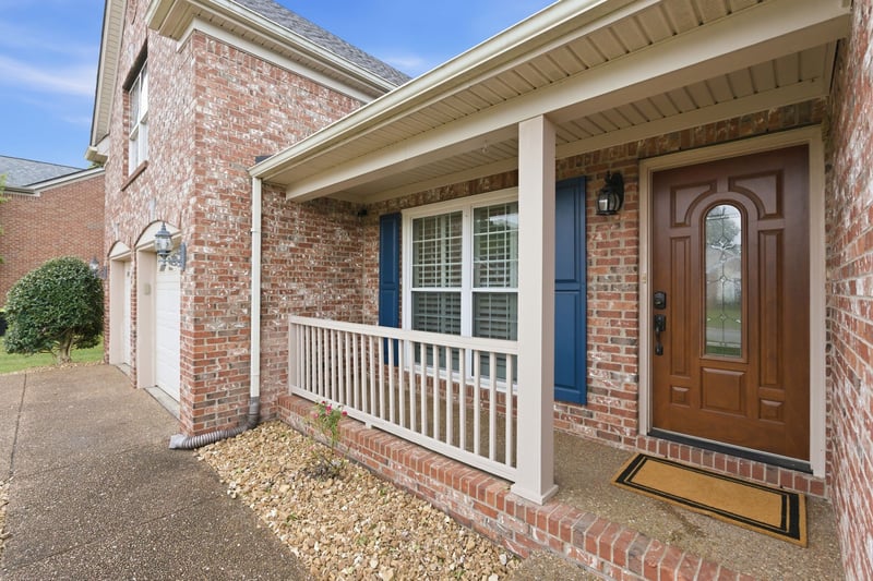 8225 Canoe Ct, Nashville, TN 37221