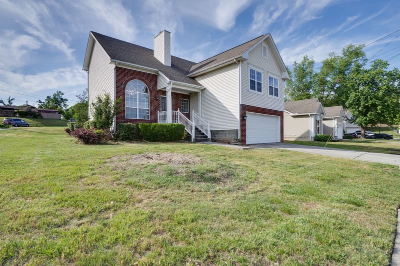 201 Crosshaven Ct, Antioch, TN 37013
