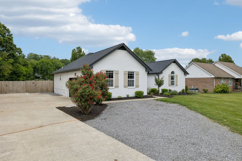 545 Sheath Cir, Lebanon, TN 37087