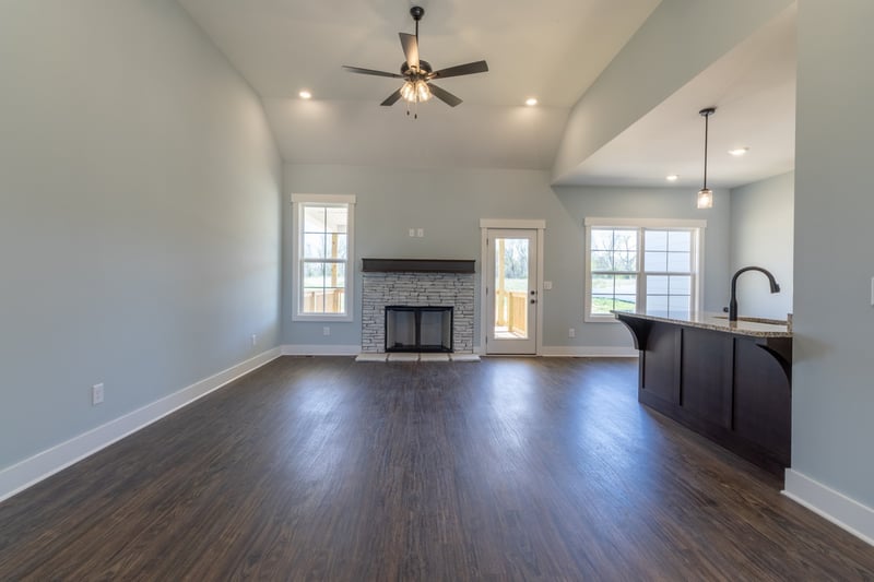 2060 Beverly Ct, Springfield, TN 37172
