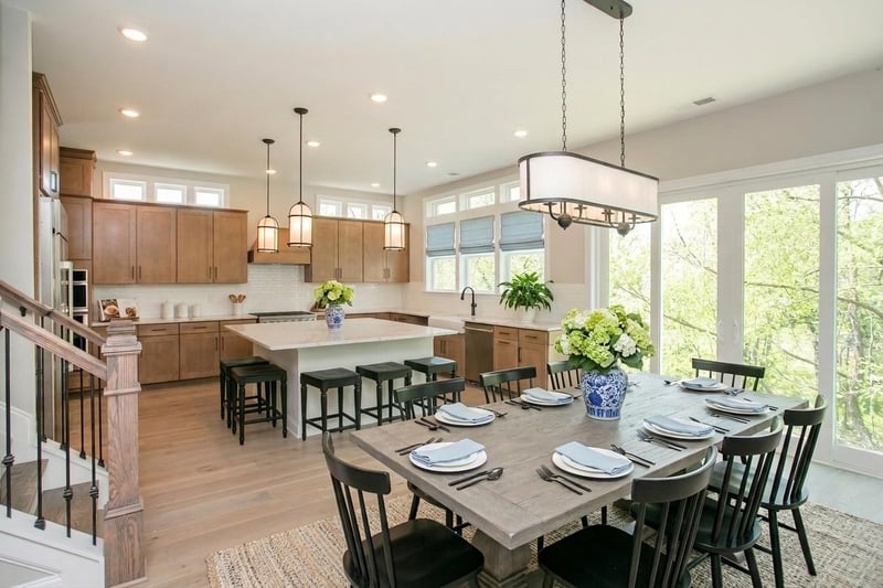 5956 Hunt Valley Dr, Spring Hill, TN 37174