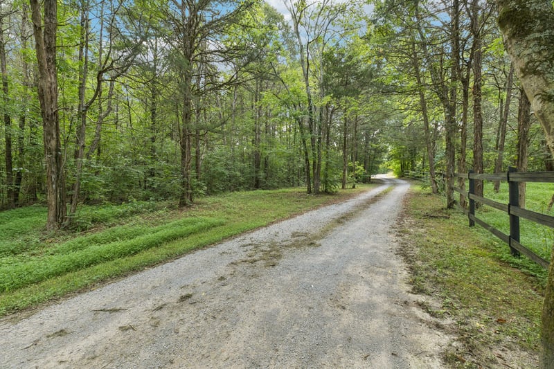 2478 Lewisburg Pike, Spring Hill, TN 37174