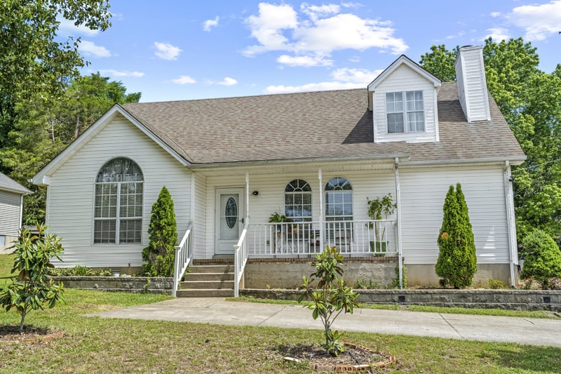 106 Hidden Forest Ln, La Vergne, TN 37086