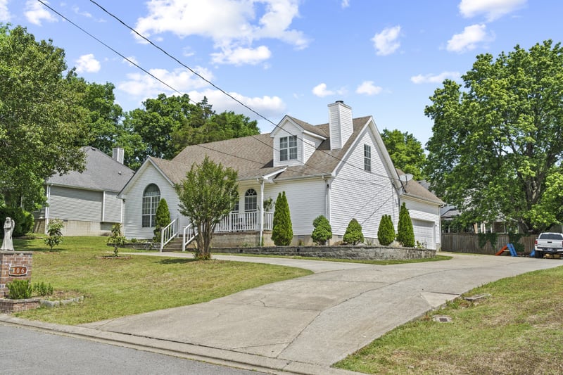 106 Hidden Forest Ln, La Vergne, TN 37086