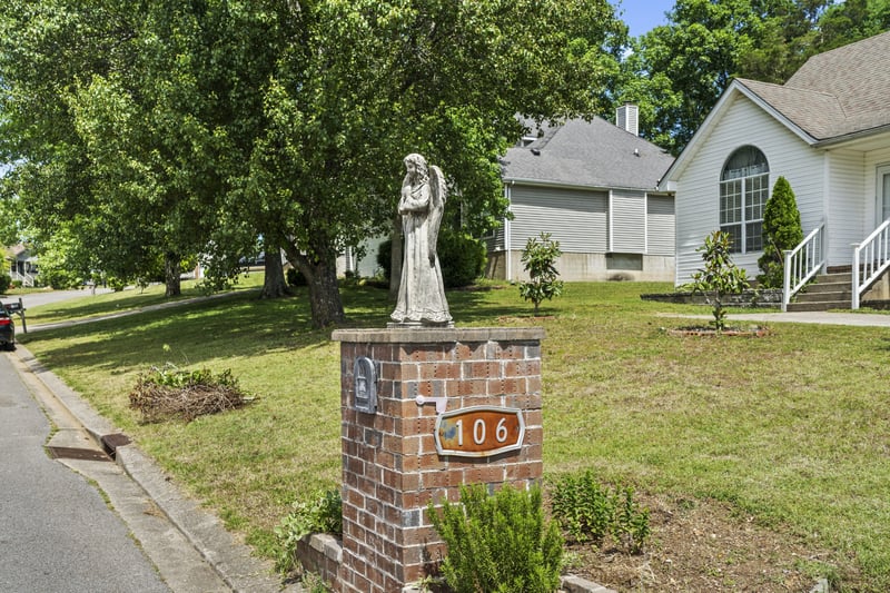 106 Hidden Forest Ln, La Vergne, TN 37086