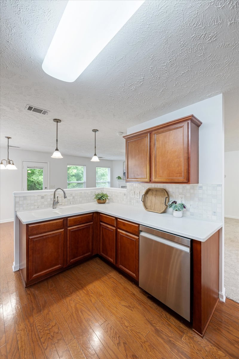 543 Creek Oak Dr, Murfreesboro, TN 37128