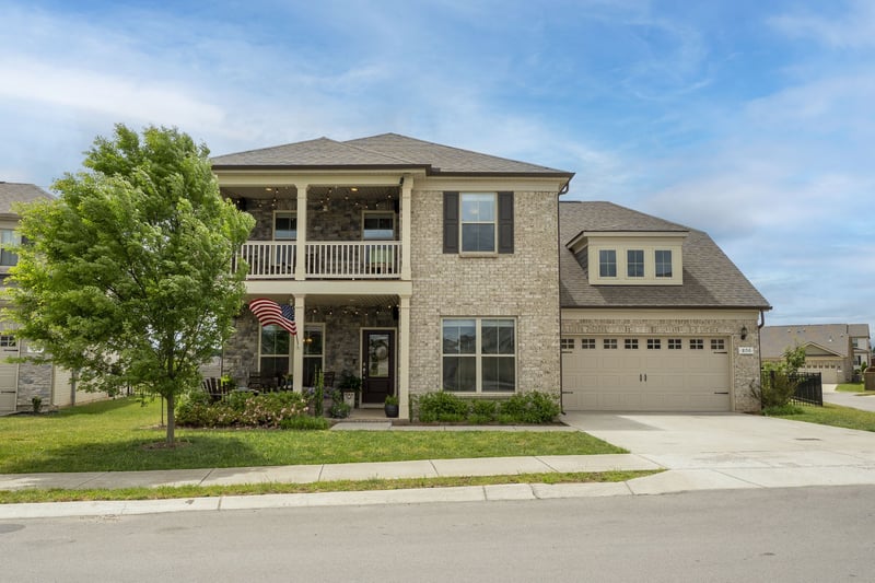 806 Chalkstone Ln, Mount Juliet, TN 37122