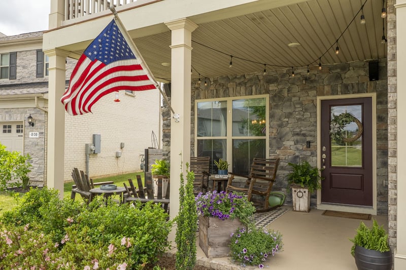 806 Chalkstone Ln, Mount Juliet, TN 37122