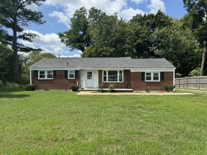 1119 Nashville Hwy, Columbia, TN 38401