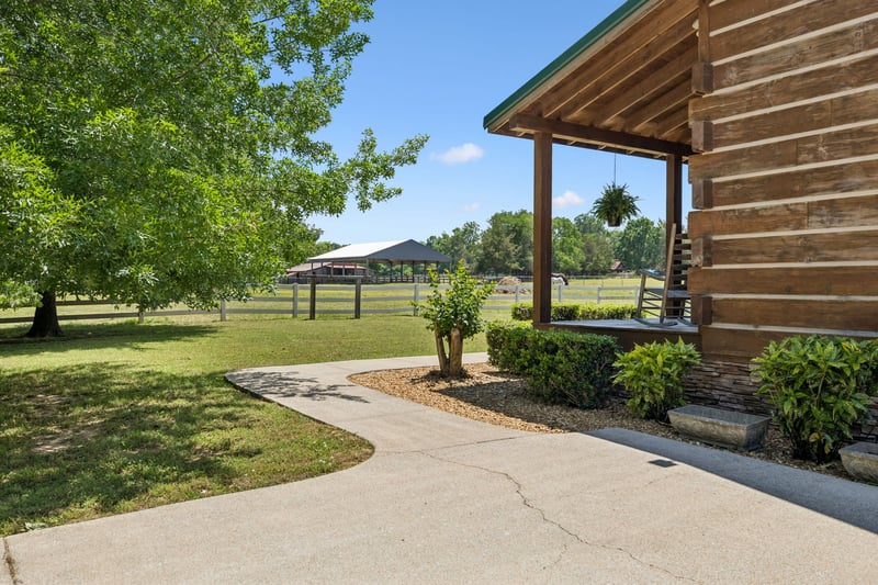 6221 Corinth Rd, Mount Juliet, TN 37122