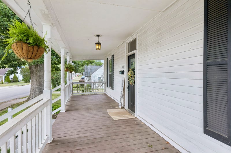 204 Jefferson Ave, Carthage, TN 37030