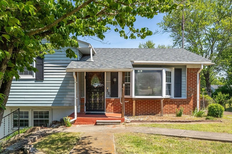 107 Gardendale Dr, Columbia, TN 38401