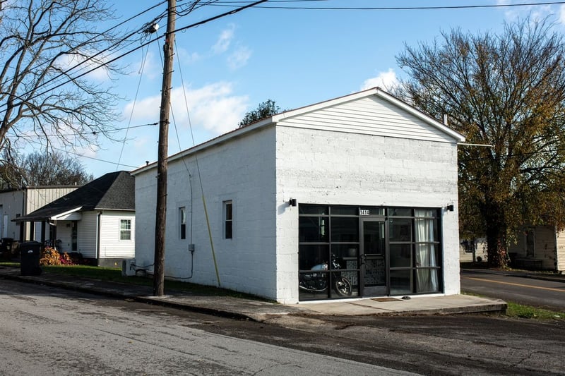 1414 Highland Ave, Columbia, TN 38401