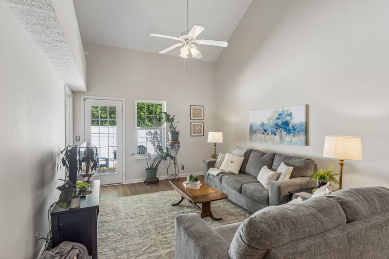 4926 Laura Jeanne Blvd, Murfreesboro, TN 37129