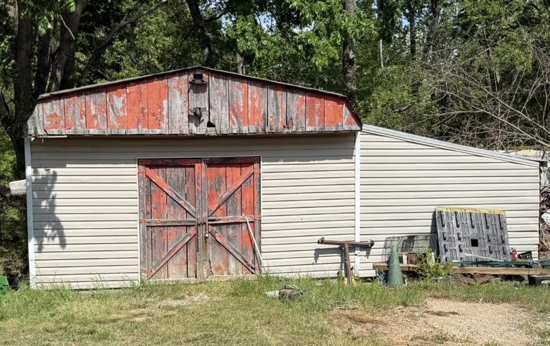 5417 Dowlen Rd, Cedar Hill, TN 37032