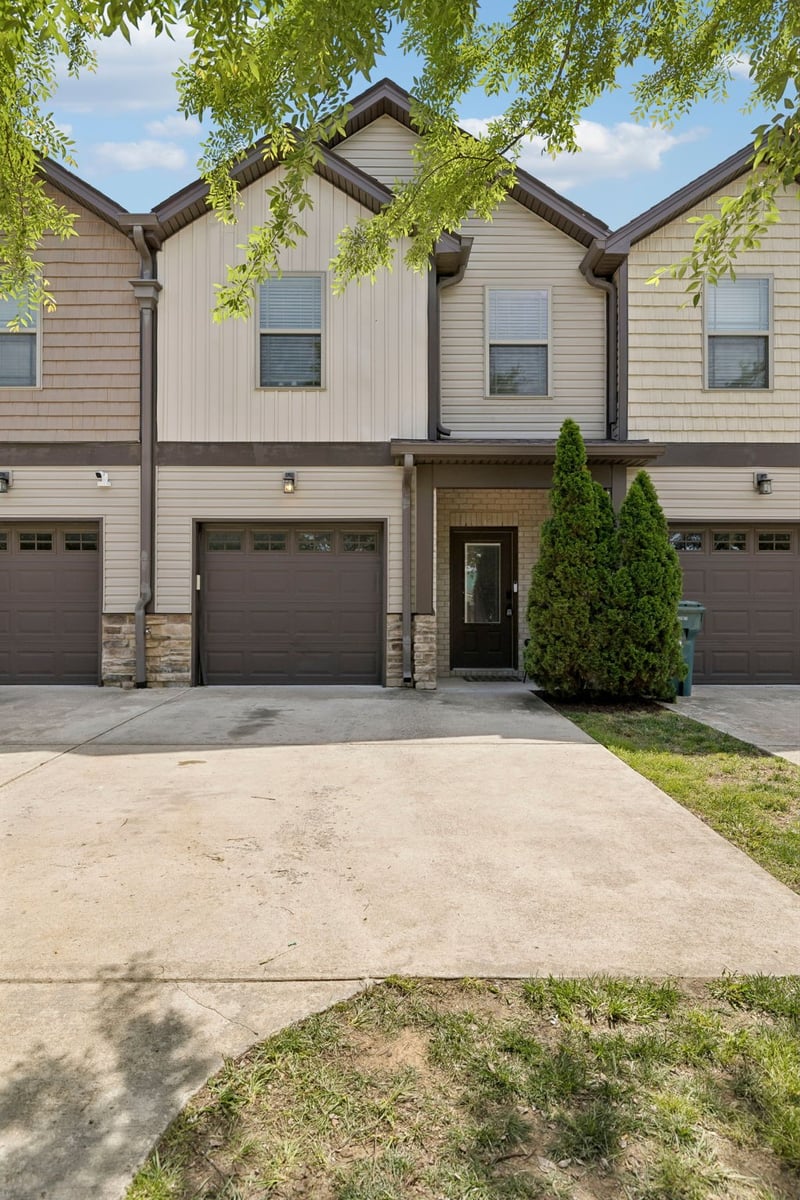 215 Cedar St, Lebanon, TN 37087