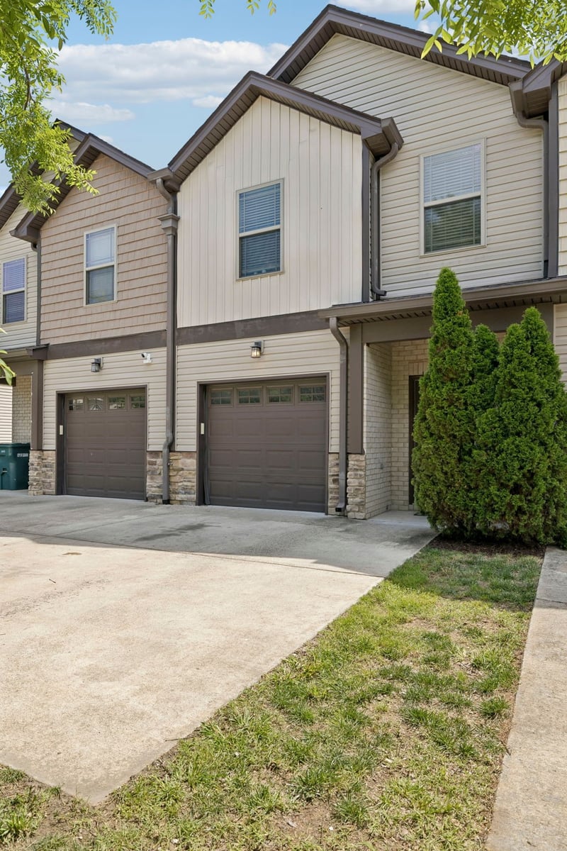 215 Cedar St, Lebanon, TN 37087