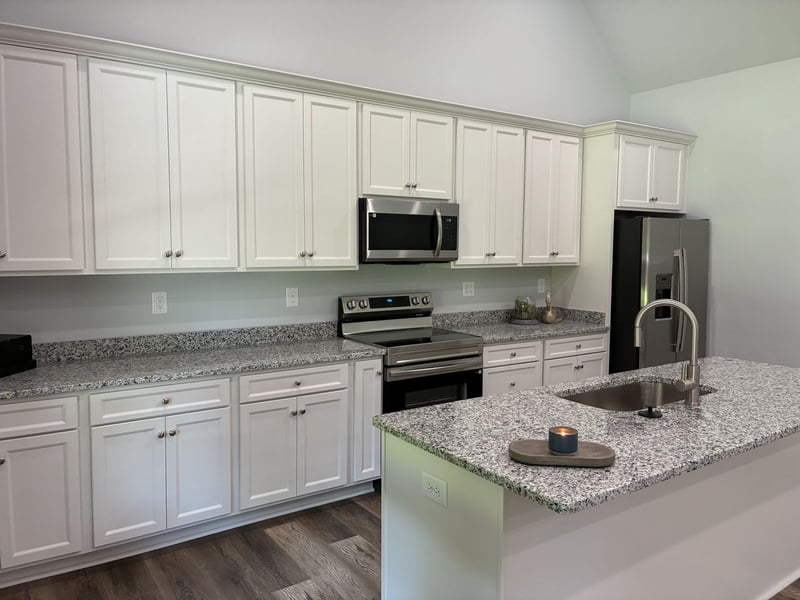 130 Deerwood Ct, Dickson, TN 37055