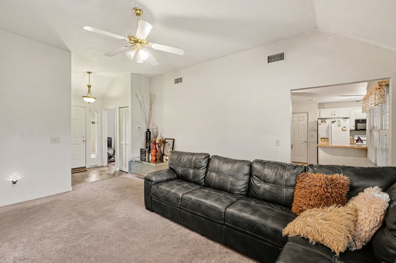 2500 Park Green Ln, Old Hickory, TN 37138