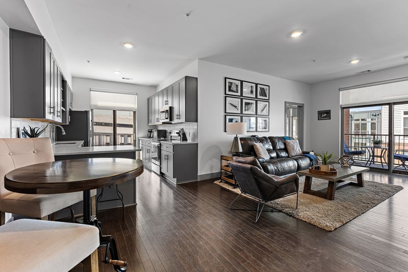 2407 8th Ave #402, Nashville, TN 37204
