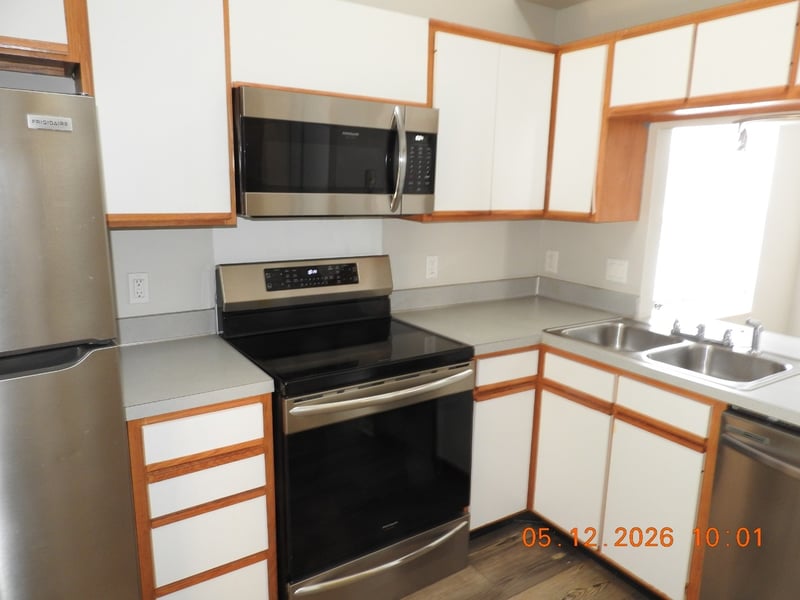 5910 Colchester Dr, Hermitage, TN 37076