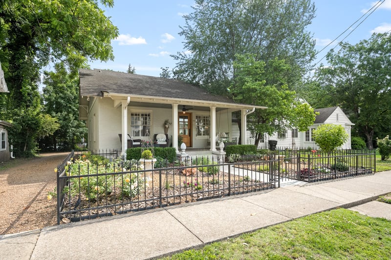 512 E College St, Murfreesboro, TN 37130