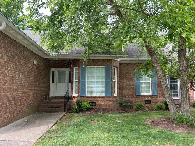 320 E Franklin St #12, Gallatin, TN 37066