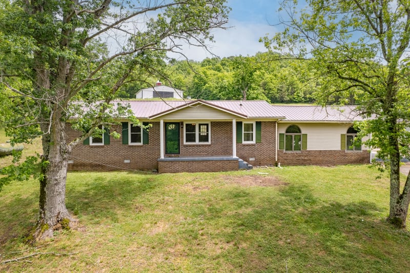 4187 Booker Farm Rd, Hampshire, TN 38461