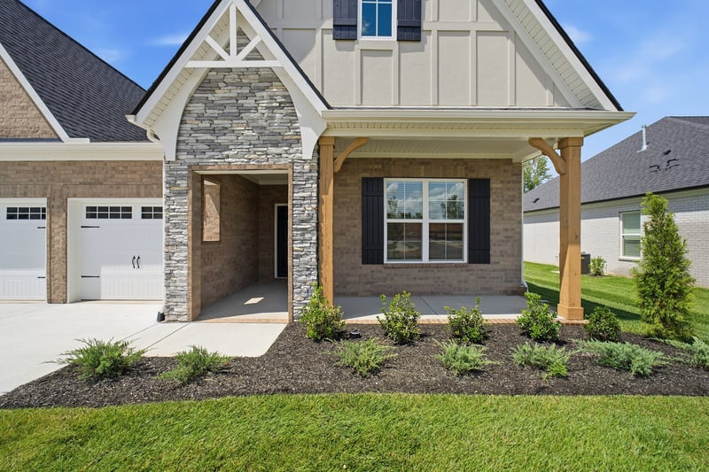 833 Odell Dr, White House, TN 37188