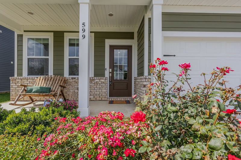 599 Ballard Dr, White House, TN 37188