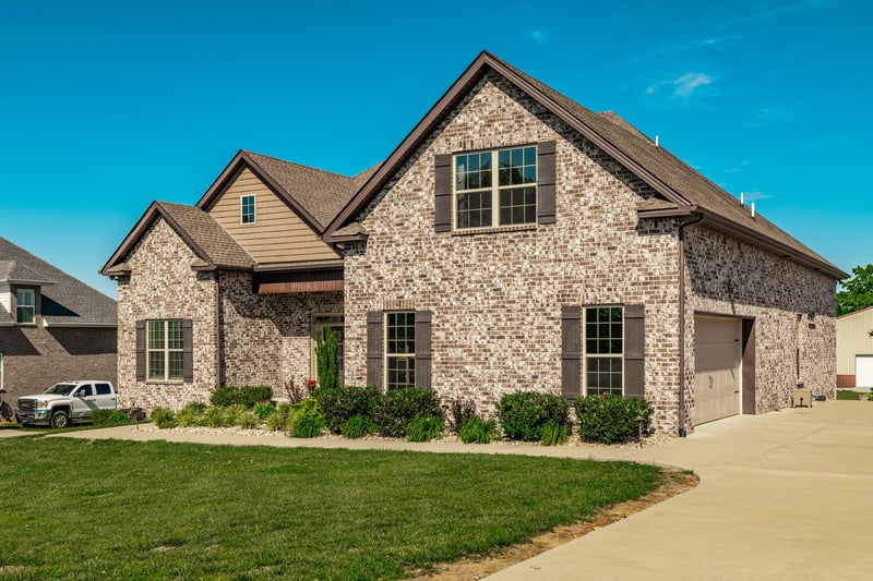 335 Drivers Ln, Gallatin, TN 37066
