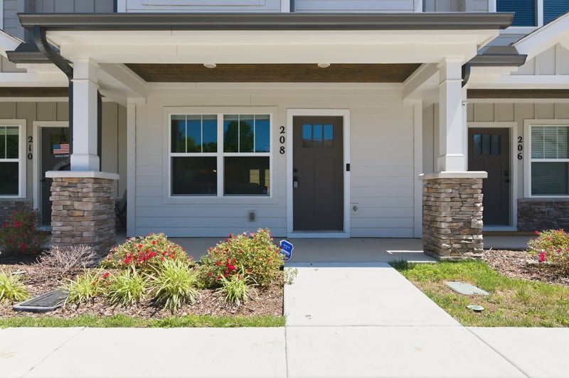 208 Bell Forge Ct, White Bluff, TN 37187