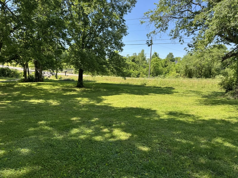 544 Upper Station Camp Crk Rd, Gallatin, TN 37066