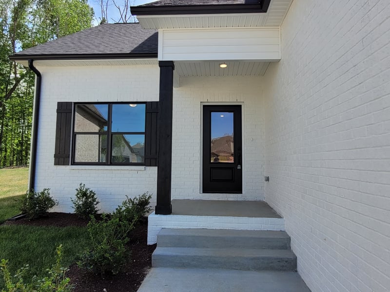402 Cottage Ln, Dickson, TN 37055