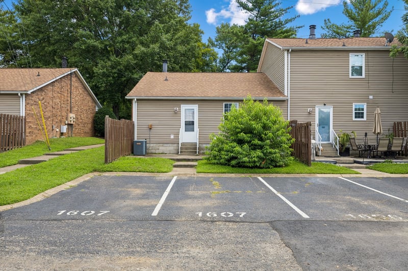 430 Walton Ferry Rd #1607, Hendersonville, TN 37075