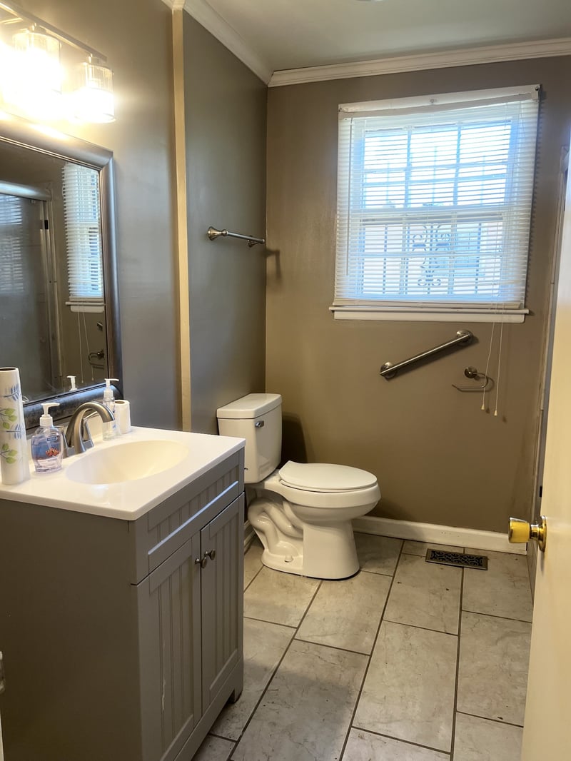 1202 Walsh St, Nashville, TN 37208