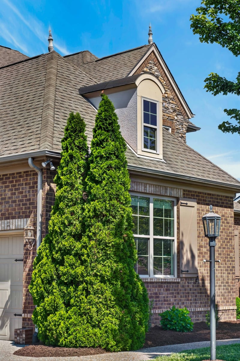 1004 Avery Trace Cir, Hendersonville, TN 37075