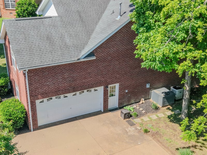 102 Koleberg Ct, Hendersonville, TN 37075