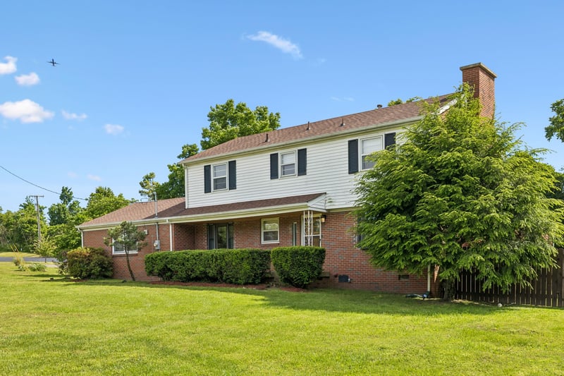 2841 Renee Dr, Nashville, TN 37214