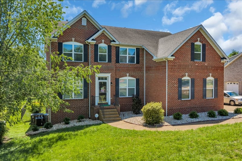 104 Settlers Way, Hendersonville, TN 37075
